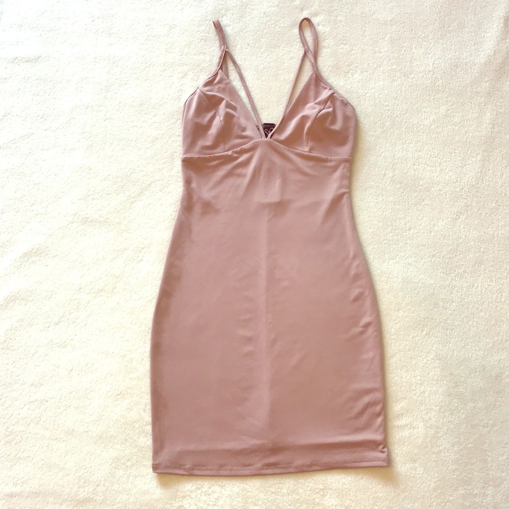 Windsor- Mauve mini Dress. Never worn.